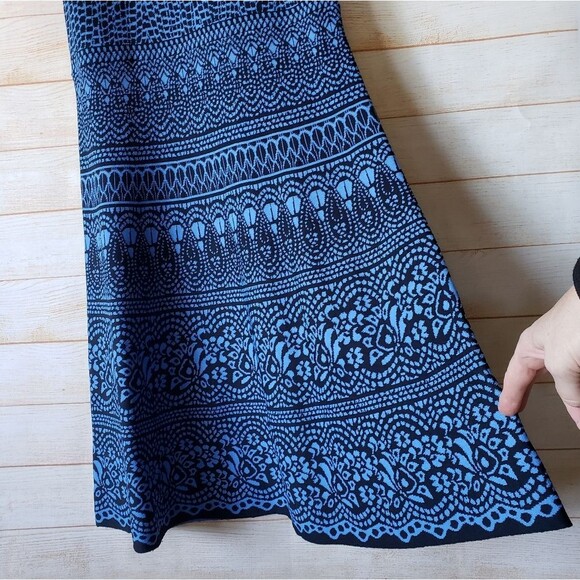 Etcetera Fit and Flare Knit Sleeveless Dress Blue Black Women's Size Medium - Picture 3 of 8